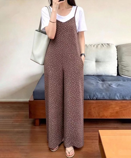 LAFFMO(ラフモ)の「ドット柄オールインワン サロペットパンツ(サロペット/オーバーオール・レディース・ブラック/ブラウン・F)」の2枚目の写真