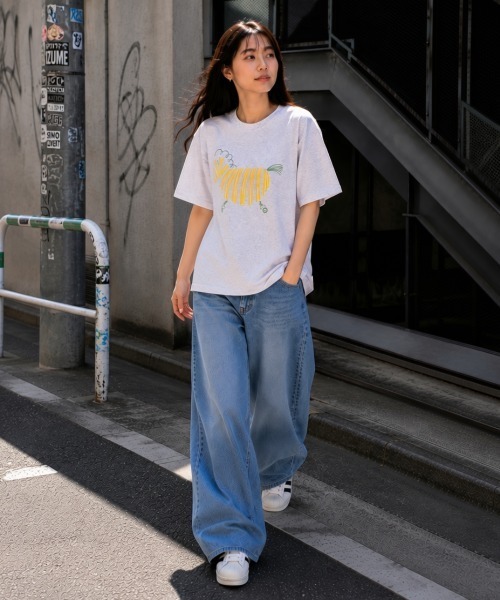 center i（センターアイ）の「アニマルプリント半袖Tシャツ（Tシャツ/カットソー・レディース・ベージュ/ピンク/グレー/ホワイト/ブラック・FREE）」の9枚目の写真