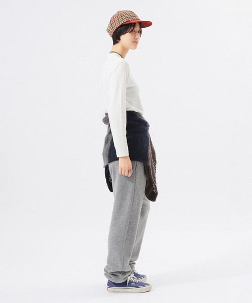 BEAMS BOY(ビームスボーイ)の「ボーイ ベーシック ロングスリーブ(Tシャツ/カットソー・レディース・イエロー/チャコールグレー/オフホワイト/グレー・2/1/3)」の6枚目の写真