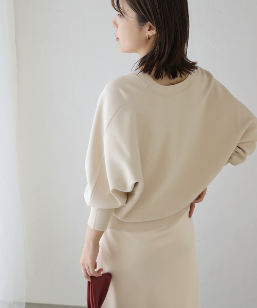 La TOTALITE(ラトータリテ)の「【洗える】Vネックシルエットカーディガン(カーディガン/ボレロ・レディース・パープル/ブラック/ホワイト・FREE)」の14枚目の写真
