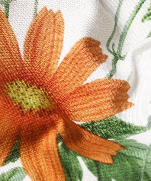 Paul Smith(ポールスミス)の「ウィメンズ "Fruit & Floral" 半袖Tシャツ / 265322 443V(Tシャツ/カットソー・レディース・ブラック/ホワイト・MEDIUM)」の6枚目の写真