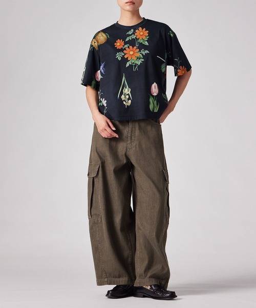 Paul Smith(ポールスミス)の「ウィメンズ "Fruit & Floral" 半袖Tシャツ / 265322 443V(Tシャツ/カットソー・レディース・ブラック/ホワイト・MEDIUM)」の15枚目の写真