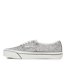 PREMIUM AUTHENTIC 44 VN000D9NJVY