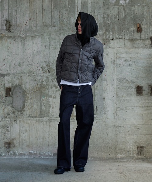Regen Glanz(レーゲングランツ)の「compact button down paddet jacket / コンパクトボタンダウンパデッドジャケット(ブルゾン・メンズ・グレー/ブラック・MEDIUM/SMALL/LARGE)」の12枚目の写真
