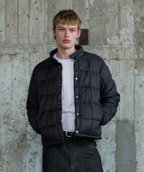 Regen Glanz(レーゲングランツ)の「compact button down paddet jacket / コンパクトボタンダウンパデッドジャケット(ブルゾン・メンズ・グレー/ブラック・MEDIUM/SMALL/LARGE)」の22枚目の写真