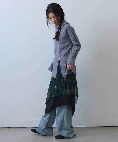 Clum(クルム)の「layered asymmetric print skirt / レイヤードアシンメトリープリントスカート(スカート・レディース・ブラック・FREE)」の9枚目の写真
