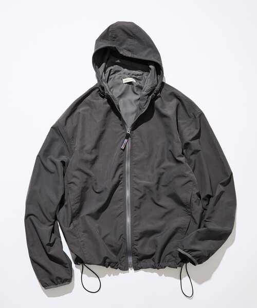 FREAK'S STORE(フリークスストア)の「限定展開 ナイロン カラーフード ジップ ブルゾン / 裾ドローコード(ブルゾン・メンズ・ブラック/チャコールグレー/ネイビー/ベージュ・MEDIUM/SMALL/LARGE)」の3枚目の写真