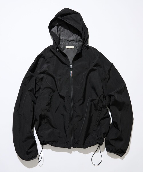 FREAK'S STORE(フリークスストア)の「限定展開 ナイロン カラーフード ジップ ブルゾン / 裾ドローコード(ブルゾン・メンズ・ブラック/チャコールグレー/ネイビー/ベージュ・MEDIUM/SMALL/LARGE)」の18枚目の写真
