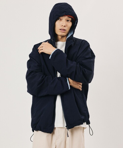 FREAK'S STORE(フリークスストア)の「限定展開 ナイロン カラーフード ジップ ブルゾン / 裾ドローコード(ブルゾン・メンズ・ブラック/チャコールグレー/ネイビー/ベージュ・MEDIUM/SMALL/LARGE)」の17枚目の写真