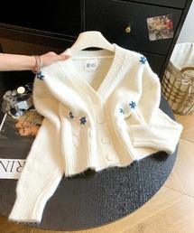 フラワー刺繍Vネックニットカーディガン