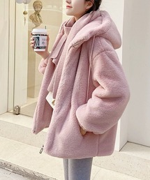 ボリュームフード付きフェイクファージャケット