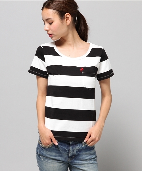 HYSTERIC GLAMOUR(ヒステリックグラマー)の「DEVIL WOMAN刺繍 ポケ付T-SH(Tシャツ/カットソー・レディース・ピンク/グレー/ブラック・FREE)」の2枚目の写真