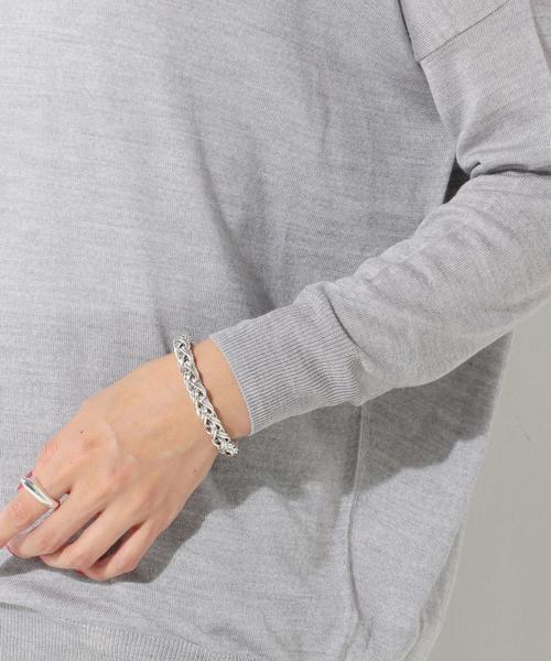 UNITED ARROWS(ユナイテッドアローズ)の「○UBCE 2WAY Vネック ニット◆(ニット/セーター・レディース・ライトグレー/ベージュ/ライトピンク/ケリー・フリー)」の19枚目の写真