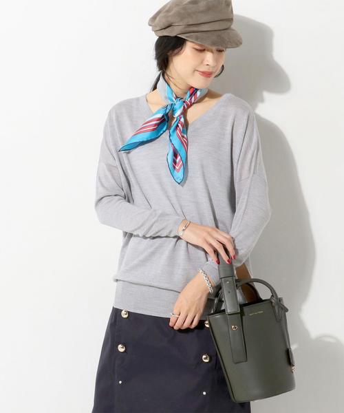 UNITED ARROWS(ユナイテッドアローズ)の「○UBCE 2WAY Vネック ニット◆(ニット/セーター・レディース・ライトグレー/ベージュ/ライトピンク/ケリー・フリー)」の22枚目の写真