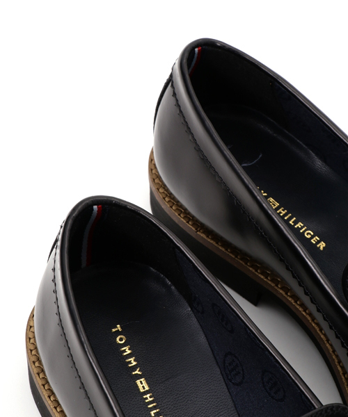 HILFIGER DENIM（ヒルフィガーデニム）の「レザーローファー（ローファー・レディース・ブラック/ネイビー・36/37/38/39）」の8枚目の写真