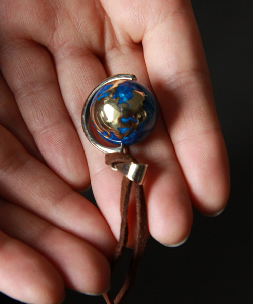 Osharewalker オシャレウォーカー のファッション アクセサリー ネックレス 癒しの青い地球儀ネックレス ネックレス