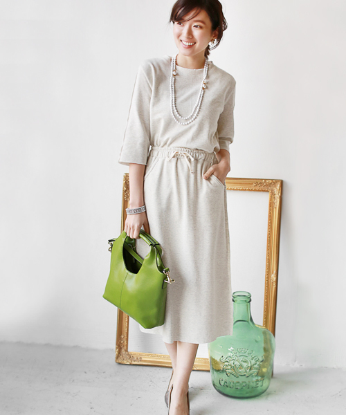 REAL CUBE(リアルキューブ)の「REAL CUBE カットオフデザインセットアップ(ワンピース・レディース・ネイビー/杢グレー/ライトベージュ/カーキ・38/40)」の22枚目の写真