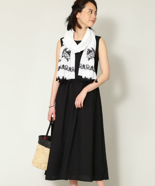 NATURAL BEAUTY BASIC（ナチュラルビューティーベーシック）の「【JJ 5月号掲載】タッセル付バケツバスケット（トートバッグ・レディース・ブラック/シルバー・ﾌﾘ-）」の15枚目の写真