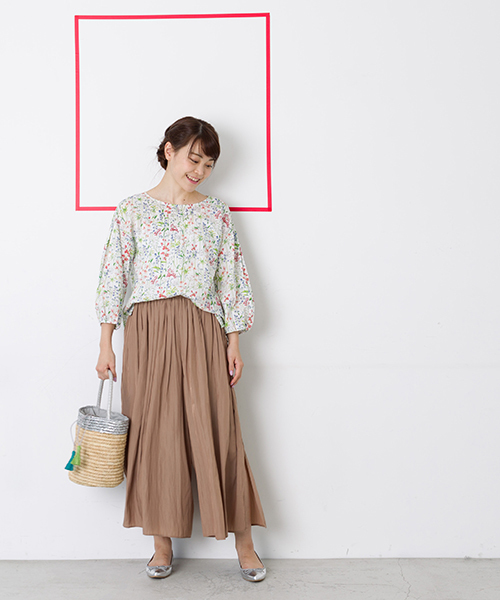 NATURAL BEAUTY BASIC（ナチュラルビューティーベーシック）の「【JJ 5月号掲載】タッセル付バケツバスケット（トートバッグ・レディース・ブラック/シルバー・ﾌﾘ-）」の16枚目の写真