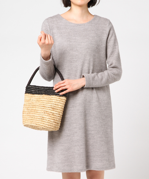 NATURAL BEAUTY BASIC（ナチュラルビューティーベーシック）の「【JJ 5月号掲載】タッセル付バケツバスケット（トートバッグ・レディース・ブラック/シルバー・ﾌﾘ-）」の9枚目の写真