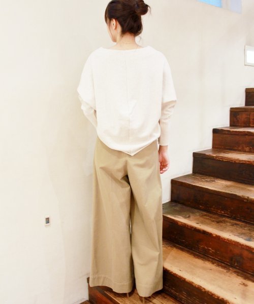 美品【Plage】サイドベルト付き ワイドパンツ / チノパンツ 38 美品【Plage】サイドベルト付き ワイドパンツ / チノパンツ 38