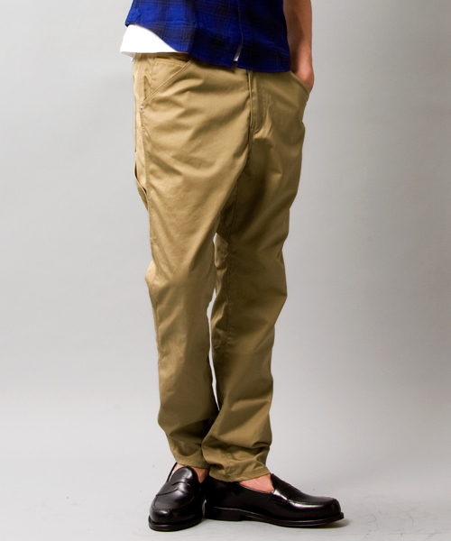 BEAUTY&YOUTH UNITED ARROWS（ビューティーアンドユースユナイテッドアローズ）の「by ∴ チノ ペインター テーパードパンツ◆（チノパンツ・メンズ・ベージュ・SMALL/MEDIUM/LARGE/X-LARGE）」の2枚目の写真
