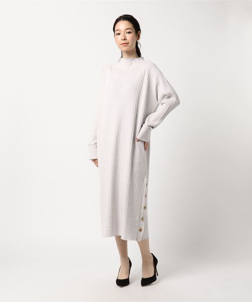 SLOBE IENA（スローブイエナ）の「ワイドリブサイドボタンワンピース◆（ワンピース・レディース・チャコールグレー/アイボリー/グリーン系その他・FREE）」の7枚目の写真