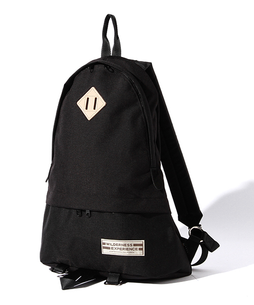 B:MING by BEAMS（ビーミングバイビームス）の「WILDERNESS EXPERIENCE / Arch（バックパック/リュック・メンズ・ブラック/ロイヤルブルー/ネイビー/ベージュ/ピンク/レッド/ブルー系その他/その他1/レッド系その他/ブラック系その他/グレー/チャコールグレー・ONE SIZE）」の4枚目の写真