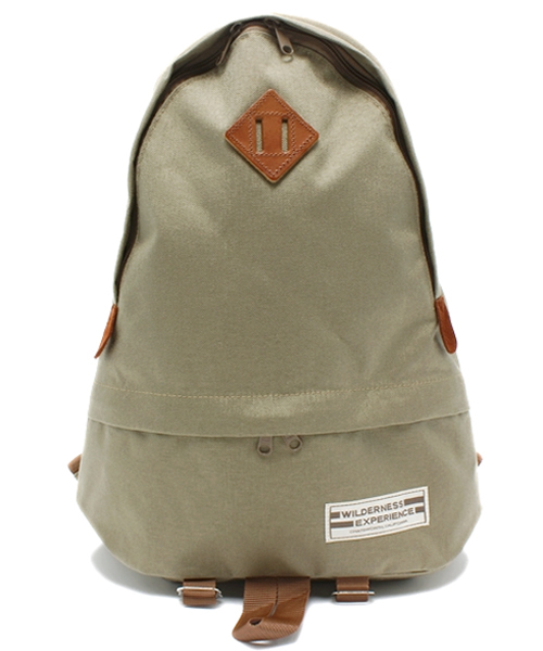 B:MING by BEAMS（ビーミングバイビームス）の「WILDERNESS EXPERIENCE / Arch（バックパック/リュック・メンズ・ブラック/ロイヤルブルー/ネイビー/ベージュ/ピンク/レッド/ブルー系その他/その他1/レッド系その他/ブラック系その他/グレー/チャコールグレー・ONE SIZE）」の6枚目の写真