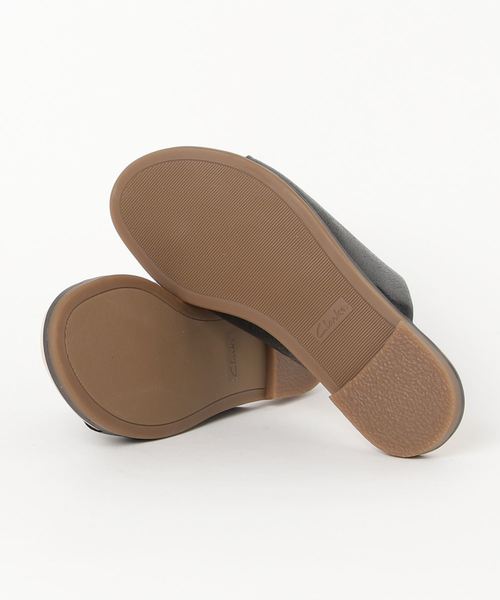 Clarks(クラークス)の「Bay Petal / ベイペタル (ブラックインタレスト)(サンダル・レディース・ブラック・4/6/3/5/5.5/4.5/3.5)」の4枚目の写真