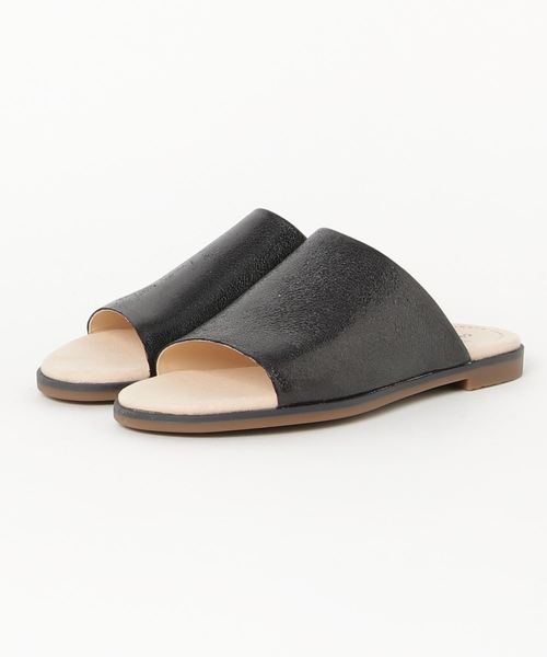 Clarks(クラークス)の「Bay Petal / ベイペタル (ブラックインタレスト)(サンダル・レディース・ブラック・4/6/3/5/5.5/4.5/3.5)」の2枚目の写真