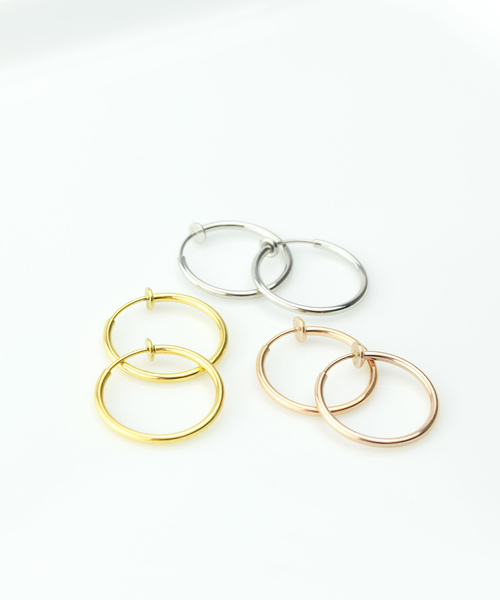 ieLS（イエルズ）の「金属アレルギー対応 「ieLS」ステンレス　シンプルサークルイヤリング（イヤリング・レディース・シルバー/ゴールド/ピンク・ONE SIZE）」の8枚目の写真