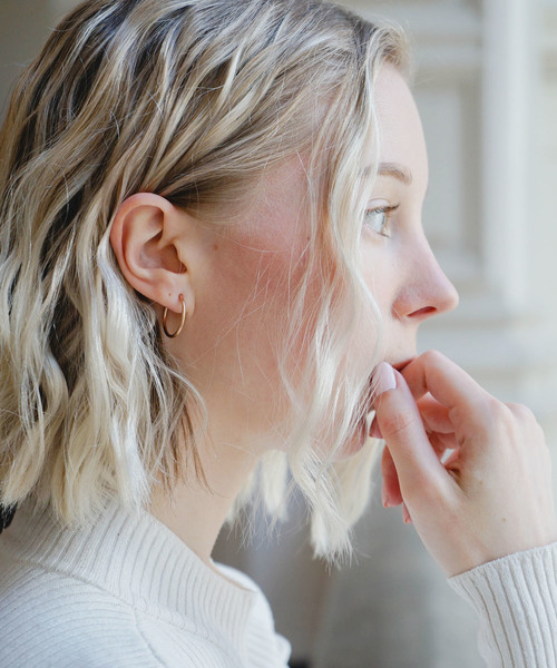 ieLS（イエルズ）の「金属アレルギー対応 「ieLS」ステンレス　シンプルサークルイヤリング（イヤリング・レディース・シルバー/ゴールド/ピンク・ONE SIZE）」の9枚目の写真