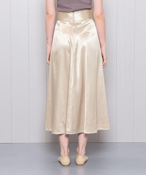 H　BEAUTY&YOUTH UNITED ARROWS（エイチビューティーアンドユースユナイテッドアローズ）の「＜H＞WET SATIN FLARE SKIRT/スカート（スカート・レディース・ネイビー/ダークグレー/ナチュラル・MEDIUM/SMALL）」の9枚目の写真