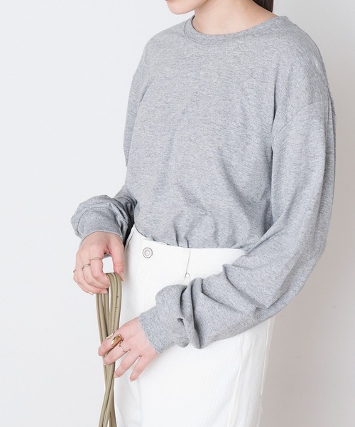 FRUIT OF THE LOOM（フルーツオブザルーム）の「【FRUIT OF THE LOOM フルーツオブザルーム】レディース オーバーサイズ クルーネック 長袖 Tシャツ（Tシャツ/カットソー・レディース・ホワイト/ブラック/チャコール/ブラウン系その他/ナチュラル/パープル/マルーン/ヘザーグレー/ネイビー・S/M/L）」の11枚目の写真