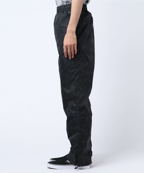 Diamond SUPPLY CO.（ダイアモンドサプライ）の「Diamond Supply Co./ダイヤモンド MONOGRAM TRACK PANTS ロンパン（その他パンツ・メンズ・ブラック・L/XL）」の3枚目の写真