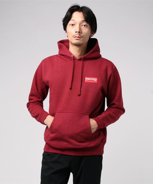 THRASHER�i�X���b�V���[�j�́uHOMETOWN RED HOODIE SEWAT PARKA/�X���b�V���[ �{�b�N�X���S �v���I�[�o�[�p�[�J�[ ���j�Z�b�N�X�i�p�[�J�[�j�v�b�o�[�K���f�B�[