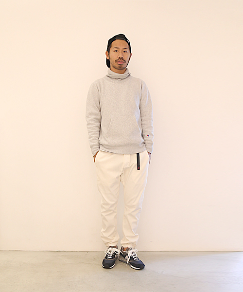 And A（アンドエー）の「イージーストレッチテイパード (GRAMICCI)（その他パンツ・メンズ・オフホワイト/ブラック/カーキ/ネイビー・MEDIUM/LARGE/SMALL）」の5枚目の写真