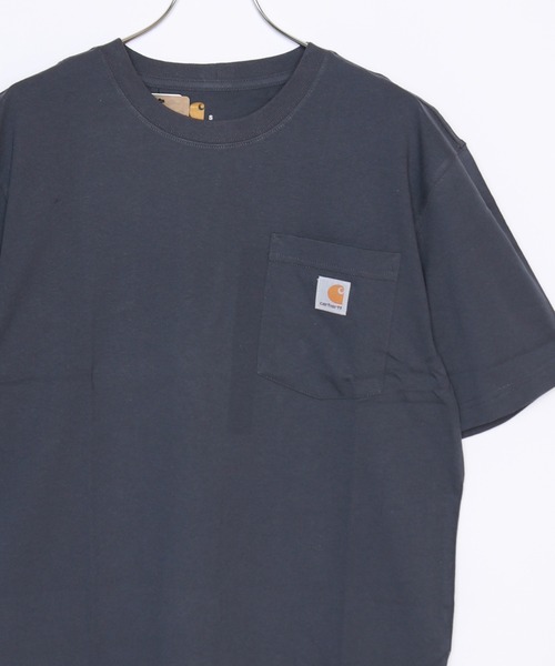 Carhartt（カーハート）の「carhartt　ポケット付き ワッペン 半袖Tシャツ（Tシャツ/カットソー・メンズ・ブラック/ヘザーグレー/ブルー系その他/ベージュ/ホワイト/ブラウン/チャコールグレー/グリーン/パープル系その他/ブラック系その他/ダークブルー/ネイビー/ゴールド系その他/ブルー系その他2/ブルー系その他3/レッド系その他/オレンジ系その他/グリーン系その他/コーラルピンク/グリーン系その他2/ブラウン系その他/グリーン系その他3/ブラウン系その他2/グリーン系その他4/ブルー系その他4/グレー系その他/コバルトブルー/ピンク系その他/オレンジ系その他2/グレー系その他2/ブルー系その他5/ライトグリーン/レッド系その他2/グリーン系その他5/オレンジ系その他3・M/L/S/XL/XXL）」の21枚目の写真