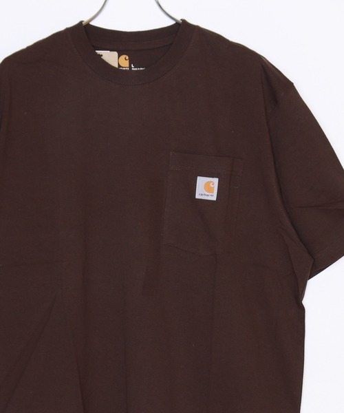 Carhartt（カーハート）の「carhartt　ポケット付き ワッペン 半袖Tシャツ（Tシャツ/カットソー・メンズ・ブラック/ヘザーグレー/ブルー系その他/ベージュ/ホワイト/ブラウン/チャコールグレー/グリーン/パープル系その他/ブラック系その他/ダークブルー/ネイビー/ゴールド系その他/ブルー系その他2/ブルー系その他3/レッド系その他/オレンジ系その他/グリーン系その他/コーラルピンク/グリーン系その他2/ブラウン系その他/グリーン系その他3/ブラウン系その他2/グリーン系その他4/ブルー系その他4/グレー系その他/コバルトブルー/ピンク系その他/オレンジ系その他2/グレー系その他2/ブルー系その他5/ライトグリーン/レッド系その他2/グリーン系その他5/オレンジ系その他3・M/L/S/XL/XXL）」の8枚目の写真