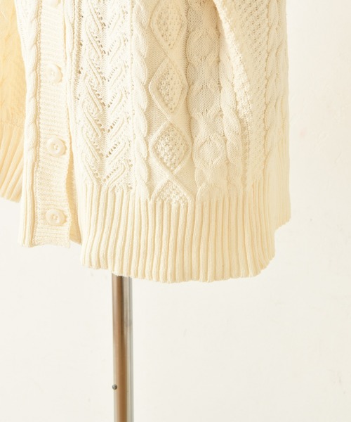 one after another NICE CLAUP（ワンアフターアナザーナイスクラップ）の「袖取り外し4wayカーディガン（カーディガン/ボレロ・レディース・ベージュ/オフホワイト/ブルー/グリーン・FREE）」の8枚目の写真