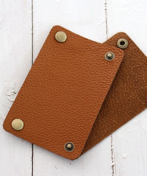 PARKS TOKYO SELECT(パークストウキョウセレクト)の「【luminio/ルミニーオ】(KST)ハンドルカバー・Sサイズ(ハンドバッグ・メンズ・ブラウン系その他/グレー系その他2/ベージュ系その他3/レッド系その他2/ブルー系その他/ブラウン系その他3/ブラック系その他2/ブラウン系その他4/ベージュ系その他6/レッド系その他5/グレー系その他/ブラック系その他6/ベージュ系その他/ブラウン系その他2/ベージュ系その他4/レッド系その他3/ベージュ系その他5/レッド系その他4/ブラック系その他/ブラック系その他5/ブラウン系その他7/ブラウン/ブラック系その他4/ブラウン系その他6/ダークブラウン/ブラック系その他3/ブラウン系その他5/ベージュ系その他2/ブルー系その他3/グリーン系その他6/グリーン系その他4/レッド系その他6/グリーン系その他5/グレー系その他3/レッド系その他/ブルー系その他2・SMALL)」の21枚目の写真