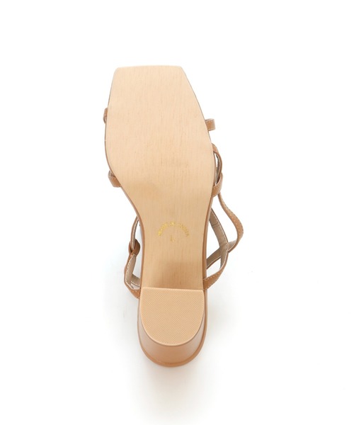 VIVIAN（ヴィヴィアン）の「スクエアトゥ華奢クロスストラップデザインサンダル（サンダル・レディース・ホワイト/ブラック/キャメル/パイソン/ベージュ系その他6/グレー系その他7/ダークブラウン・S/M/L/LL）」の21枚目の写真