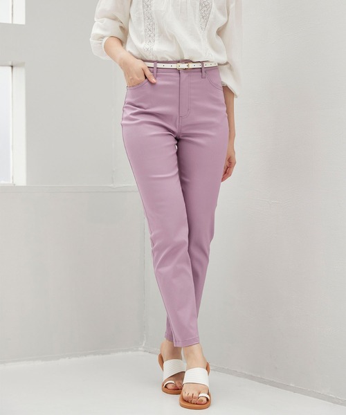 BELLUNA PLUS（ベルーナ）の「ヒンヤリ速乾綿サテンストレッチカラーパンツ股下７４cm（その他パンツ・レディース・コーラル/オフホワイト/ブラック/ライトベージュ/グレー系その他/モカ/ミント/イエロー/ラベンダー/アイボリー/セージグリーン/コーラルピンク/エメラルド/ライトイエロー/グリーン系その他・SMALL/MEDIUM/LARGE/X-LARGE）」の12枚目の写真