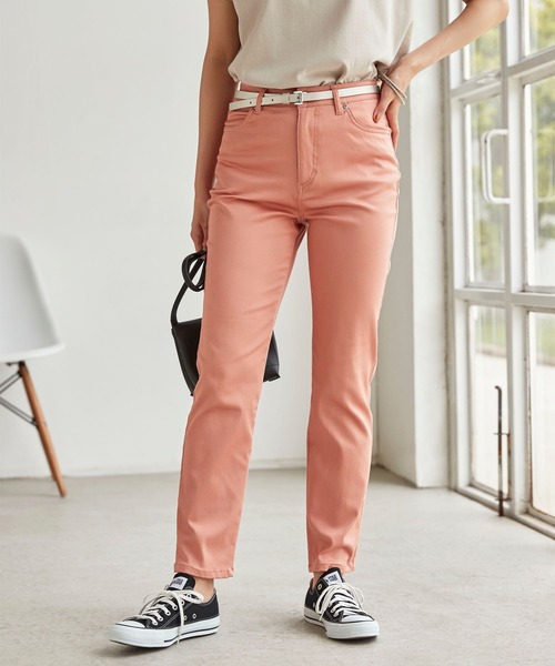 BELLUNA PLUS（ベルーナ）の「ヒンヤリ速乾綿サテンストレッチカラーパンツ股下７４cm（その他パンツ・レディース・コーラル/オフホワイト/ブラック/ライトベージュ/グレー系その他/モカ/ミント/イエロー/ラベンダー/アイボリー/セージグリーン/コーラルピンク/エメラルド/ライトイエロー/グリーン系その他・SMALL/MEDIUM/LARGE/X-LARGE）」の15枚目の写真