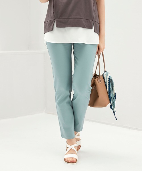 BELLUNA PLUS（ベルーナ）の「ヒンヤリ速乾綿サテンストレッチカラーパンツ股下７４cm（その他パンツ・レディース・コーラル/オフホワイト/ブラック/ライトベージュ/グレー系その他/モカ/ミント/イエロー/ラベンダー/アイボリー/セージグリーン/コーラルピンク/エメラルド/ライトイエロー/グリーン系その他・SMALL/MEDIUM/LARGE/X-LARGE）」の10枚目の写真