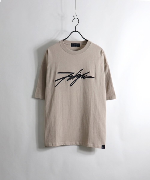 ILL'S(イルズ)の「ILL'S / イルズ 筆記ロゴTシャツ(Tシャツ/カットソー・メンズ・ホワイト/ベージュ/パープル/ブラック・M/L)」の4枚目の写真
