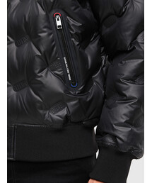 未使用級✨️美品 現行 DIESEL エンボス ボンバー ダウンジャケット DIESEL（ディーゼル）の「メンズ ダウンジャケット エンボス
