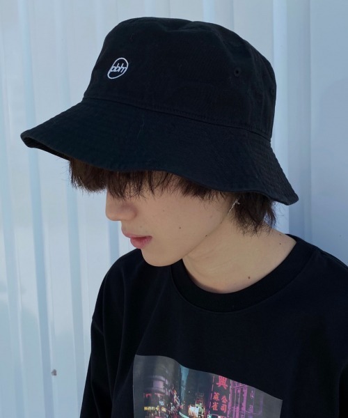 PAGEBOY（ページボーイ）の「【PAGEBOYLIM】ロゴシシュウバケットハット（ハット・レディース・ホワイト/ブラック・FREE）」の2枚目の写真
