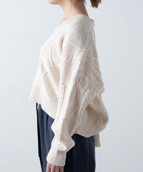 WEGO（ウィゴー）の「WEGO/バックリボンVネックセーター（ニット/セーター・レディース・ブラック/カーキ/アイボリー・FREE）」の20枚目の写真